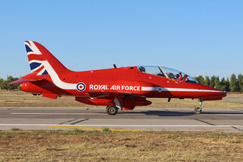 XX227 - Royal Air Force "Red Arrows" British Aerospace Hawk T.1/ 1A