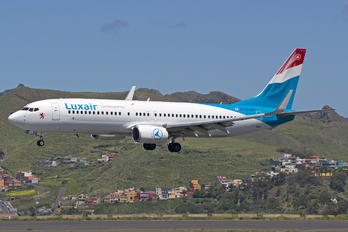 LX-LBB - Luxair Boeing 737-800