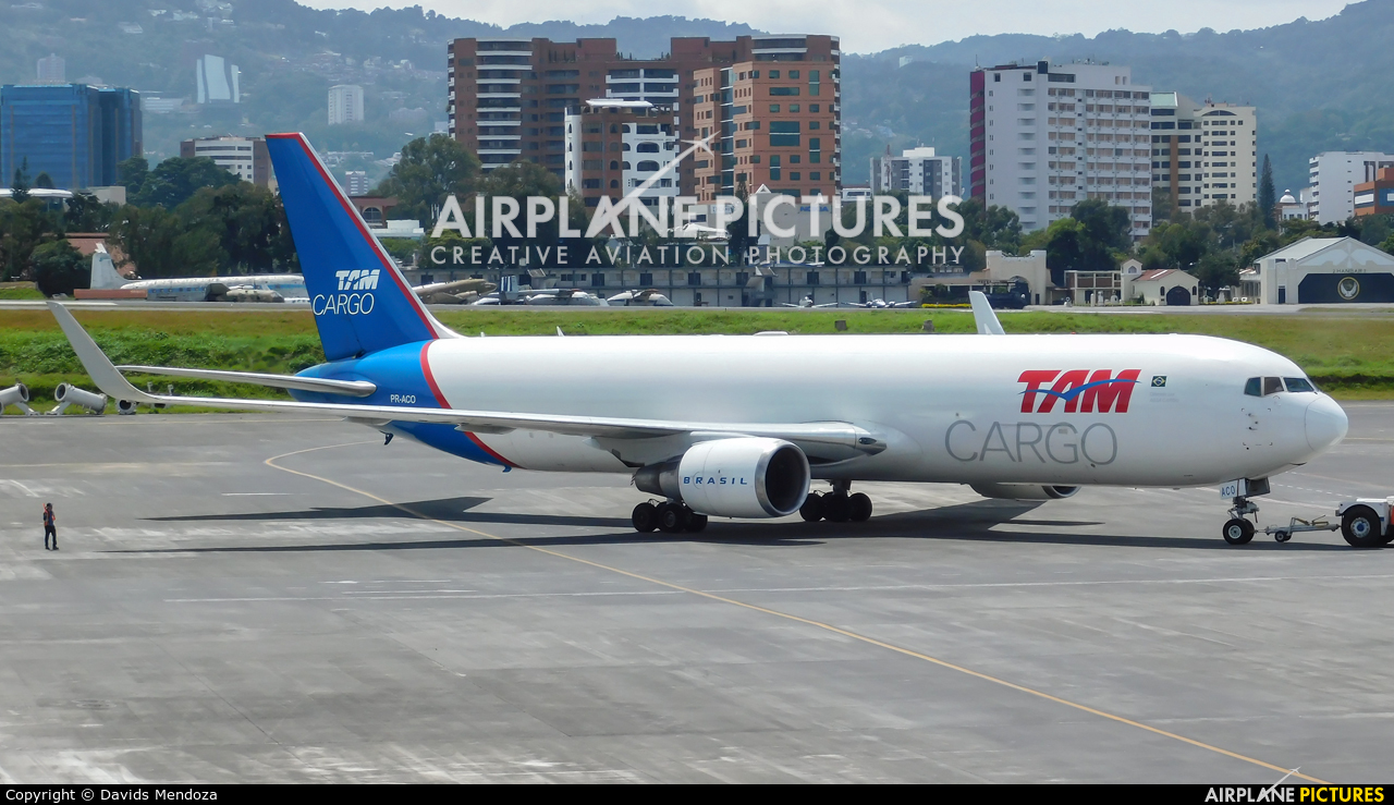 TAM Cargo PR-ACO aircraft at Guatemala - La Aurora