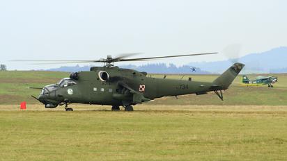 734 - Poland - Army Mil Mi-24V