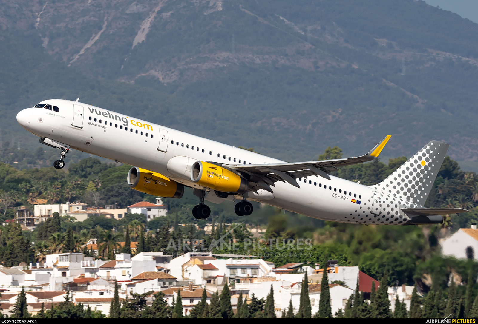 Vueling Airlines EC-MGY aircraft at Málaga