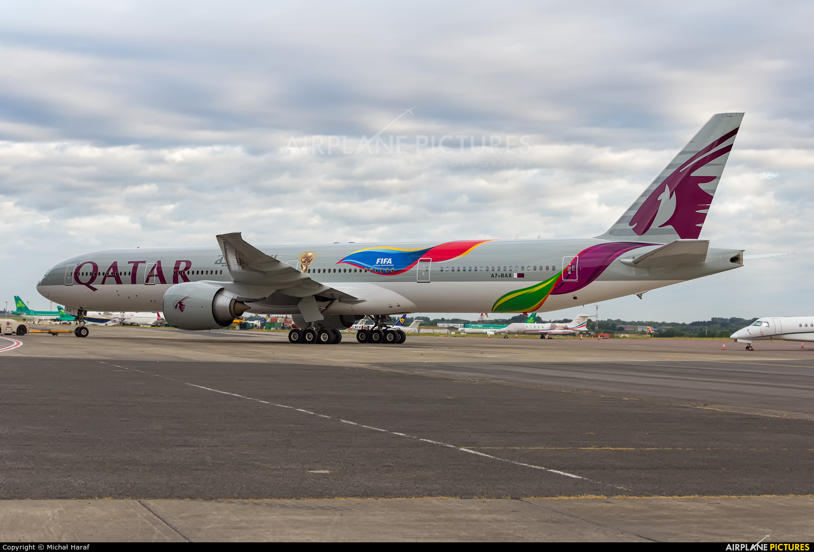 Qatar Airways A7-BAX aircraft at Dublin