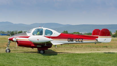 OM-CCZ - Private LET L-200 Morava