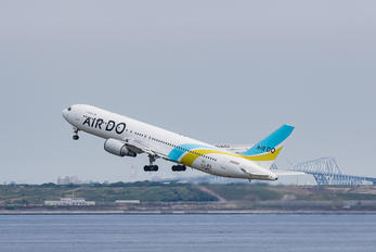 JA98AD - Air Do - Hokkaido International Airlines Boeing 767-300ER