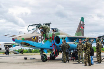 82 - Belarus - Air Force Sukhoi Su-25UB