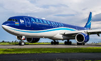 Azerbaijan Airlines 4K-AZ85 image