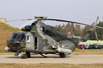 9904 - Czech - Air Force Mil Mi-171