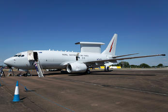 A30-001 - Australia - Air Force Boeing 737-700 Wedgetail