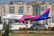 Wizz Air HA-LYT image