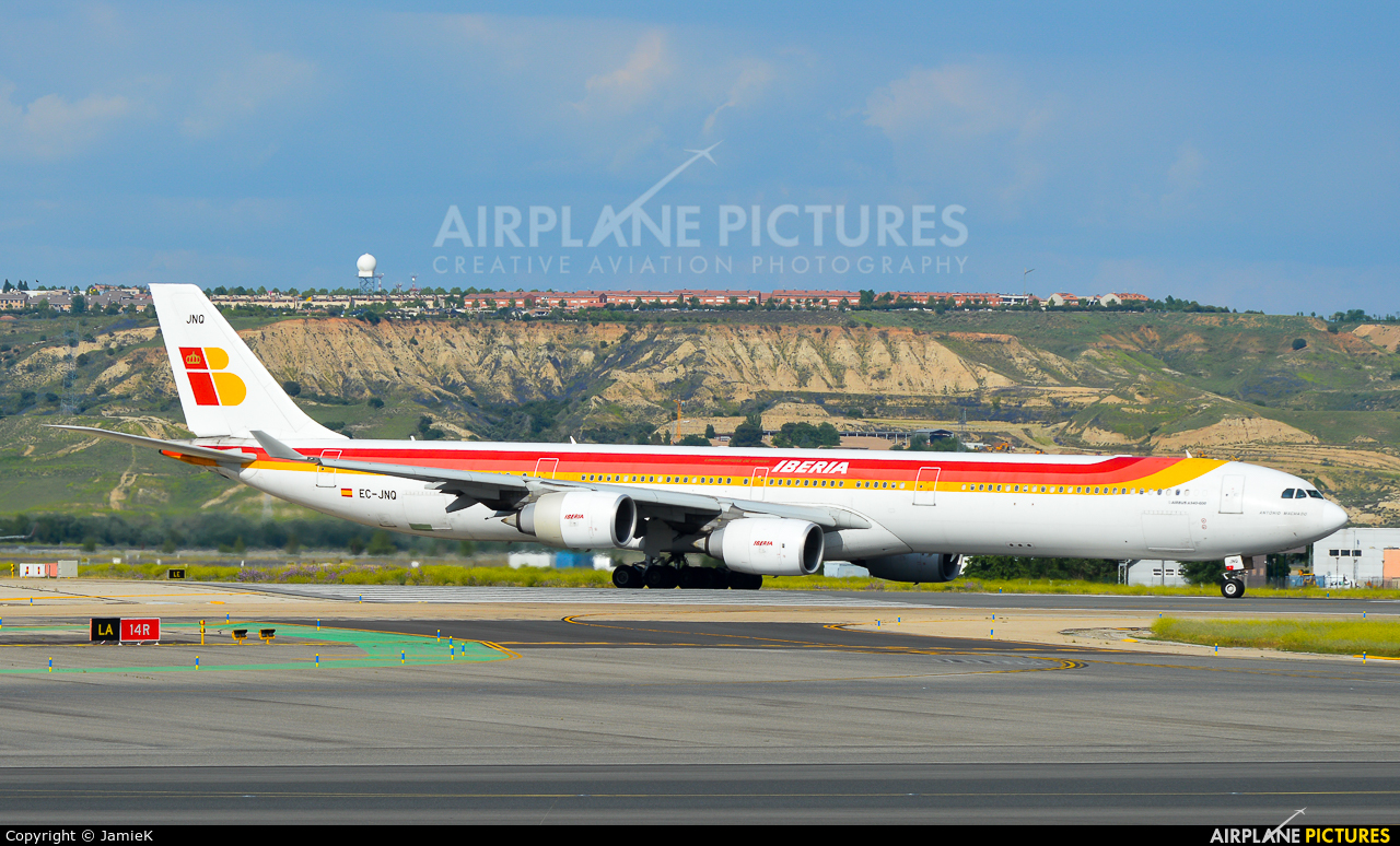 Iberia EC-JNQ aircraft at Madrid - Barajas