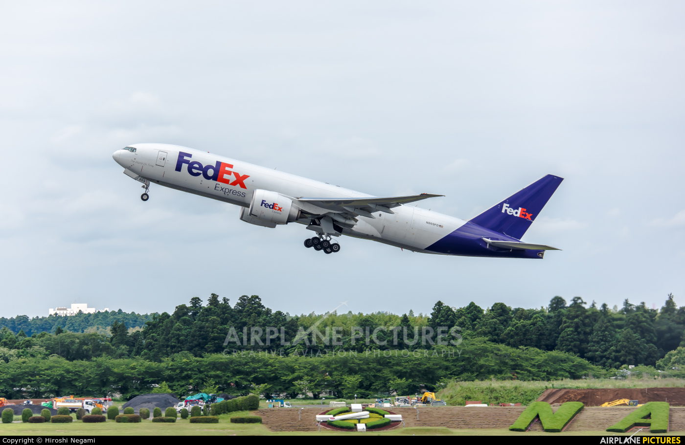 FedEx Federal Express N869FD aircraft at Tokyo - Narita Intl