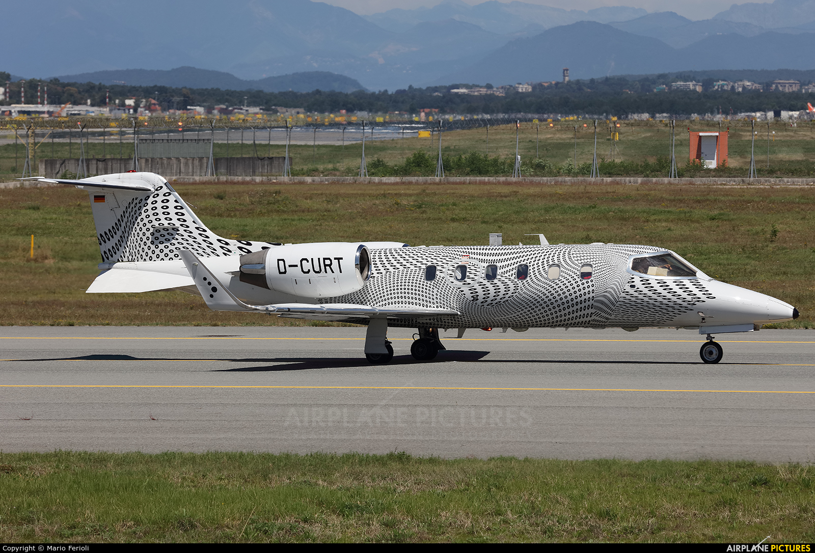 Air Traffic D-CURT aircraft at Milan - Malpensa