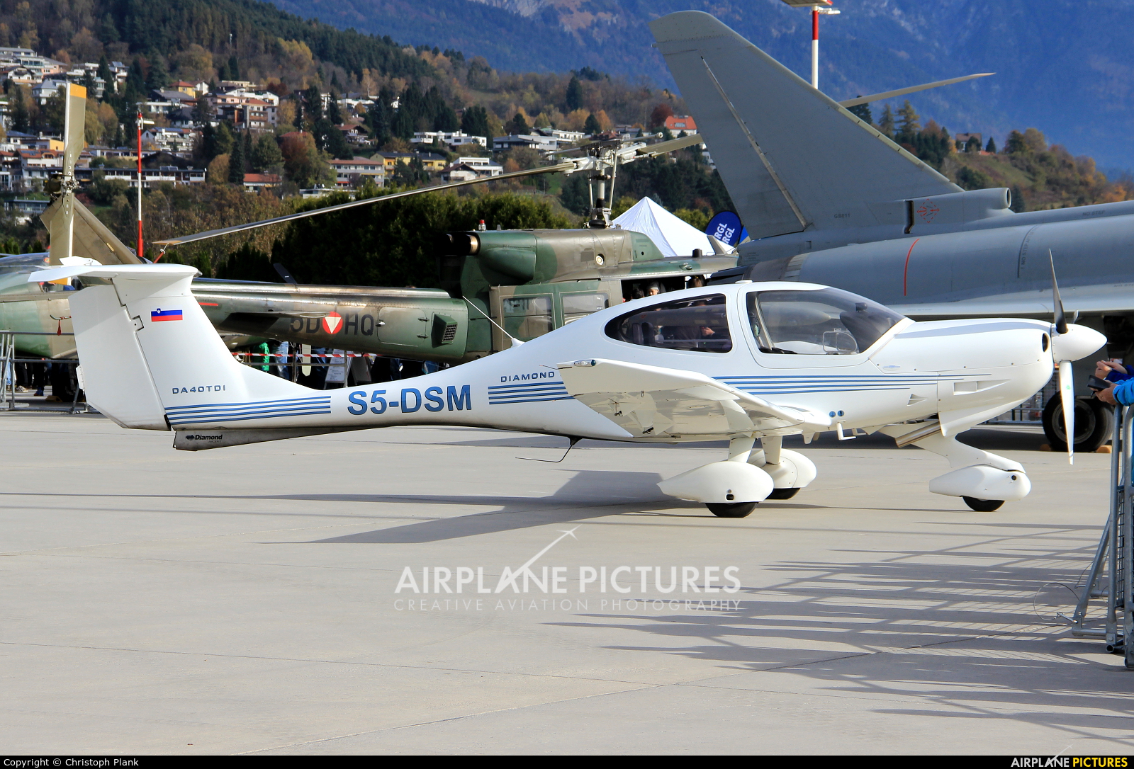 Flugsportzentrum Tirol S5-DSM aircraft at Innsbruck