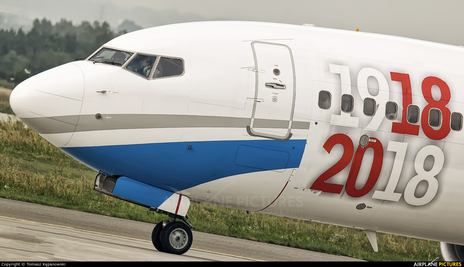 Enter Air SP-ENX aircraft at Rzeszów-Jasionka 