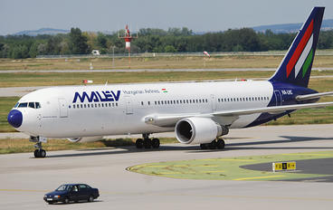 HA-LHC - Malev Boeing 767-300ER
