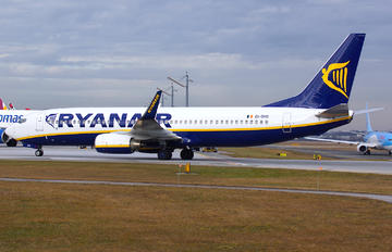 EI-DHO - Ryanair Boeing 737-800