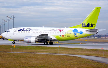 YL-BBN - Air Baltic Boeing 737-500