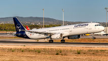 D-AISQ - Lufthansa Airbus A321 aircraft