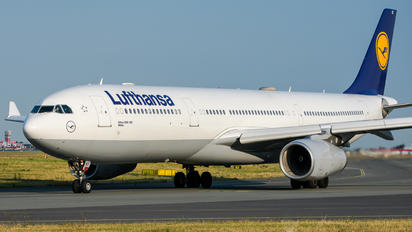 D-AIKF - Lufthansa Airbus A330-300