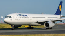 Lufthansa D-AIKF image