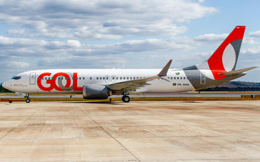 PR-XMA - GOL Transportes Aéreos  Boeing 737-8 MAX