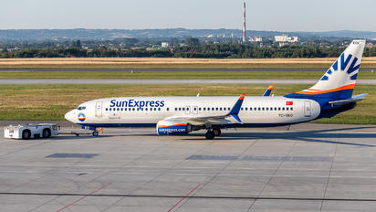 TC-SEO - SunExpress Boeing 737-800