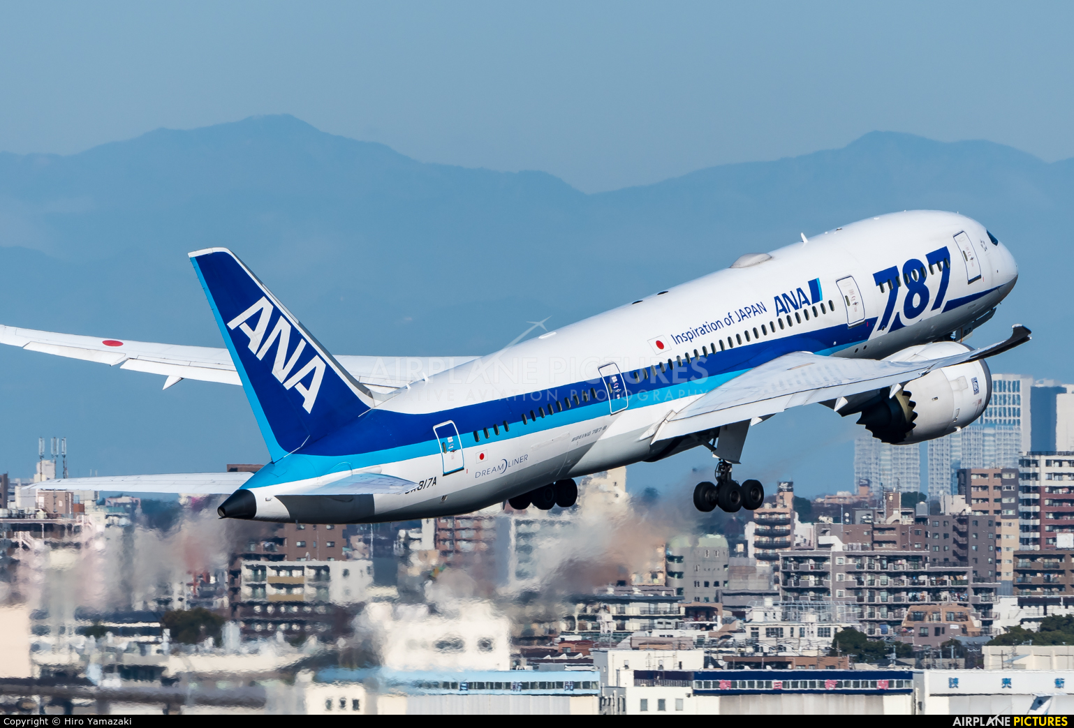 ANA - All Nippon Airways JA817J aircraft at Tokyo - Haneda Intl