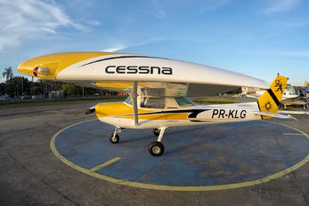 PR-KLG - Private Cessna 152