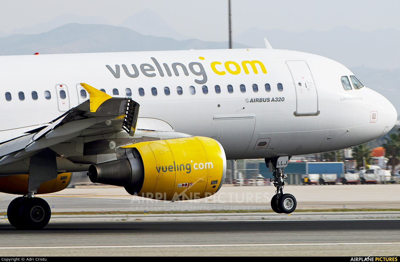 Vueling Airlines EC-LLJ aircraft at Málaga