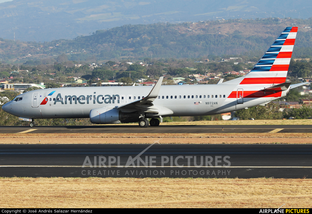 American Airlines N972AN aircraft at San Jose - Juan Santamaría Intl