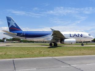LV-CKV - LAN Argentina Airbus A320