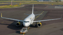 EC-MFK - Vueling Airlines Airbus A320 aircraft