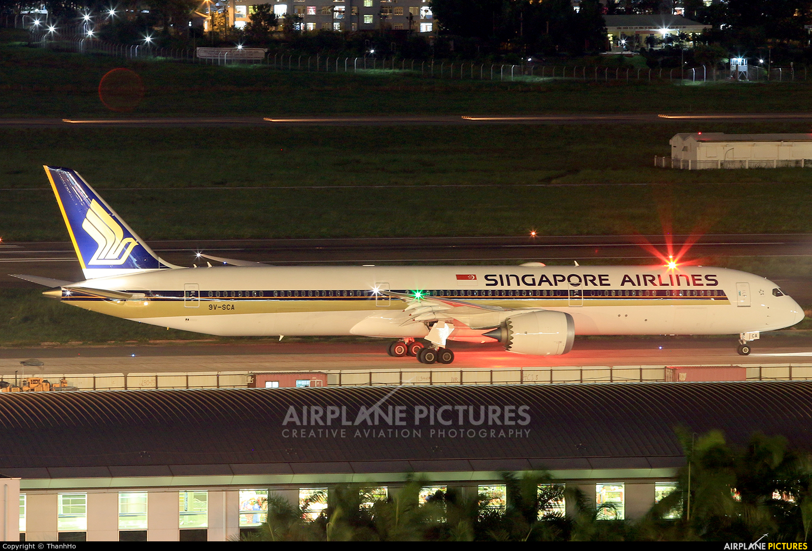 Singapore Airlines 9V-SCA aircraft at Ho Chi Minh City - Tan Son Nhat Intl
