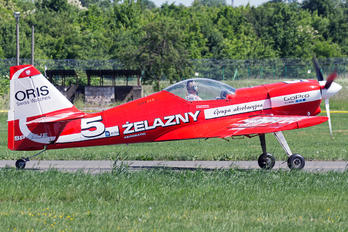 SP-AUE - Grupa Akrobacyjna Żelazny - Acrobatic Group Zlín Aircraft Z-50 L, LX, M series