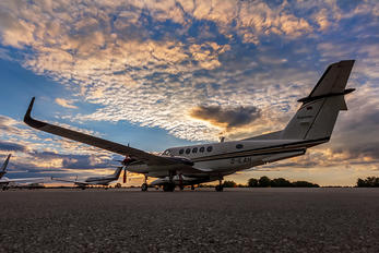 D-ILAH - Private Beechcraft 250 King Air