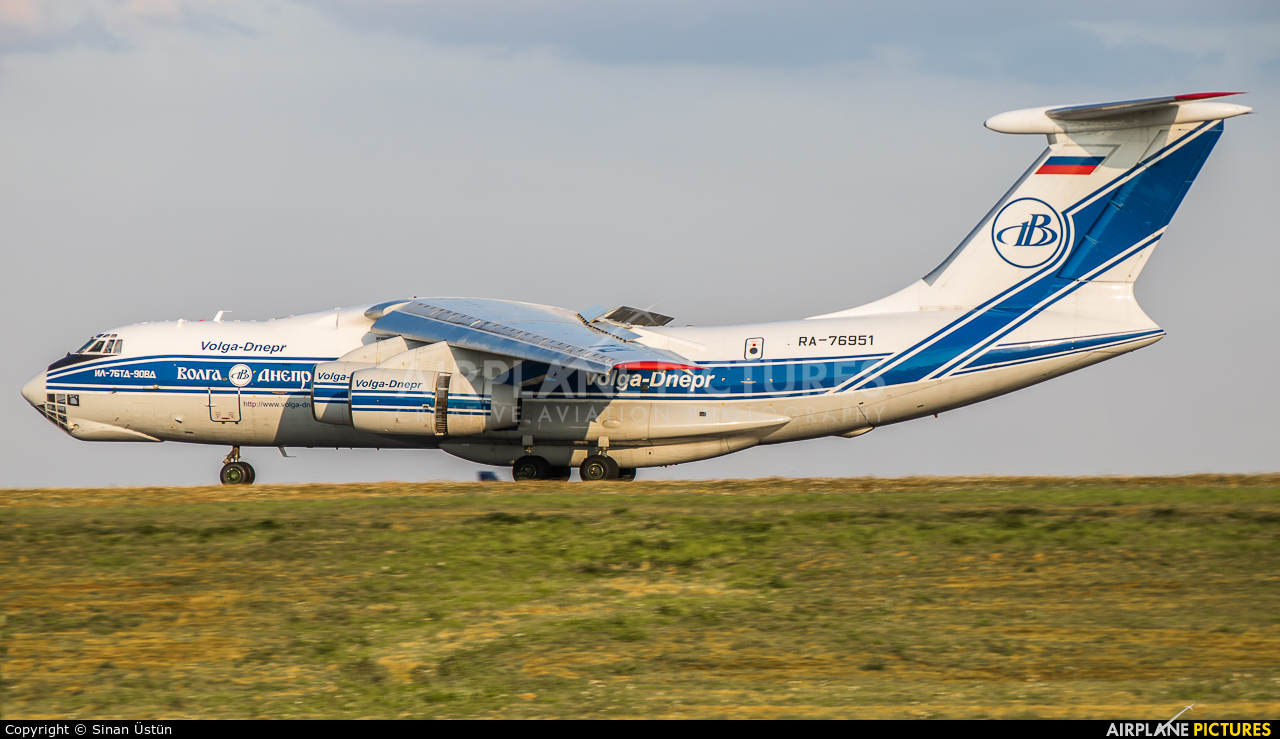 Volga Dnepr Airlines RA-76951 aircraft at Frankfurt - Hahn