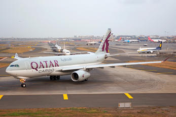A7-AFF - Qatar Airways Cargo Airbus A330-200F