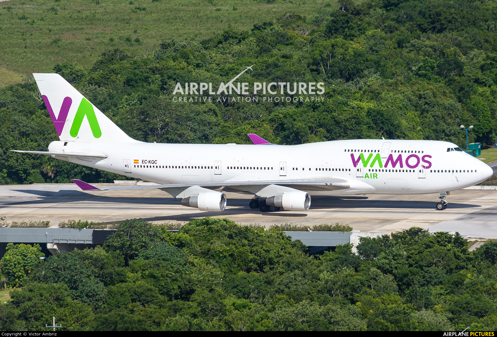 Wamos Air EC-KQC aircraft at Cancun Intl