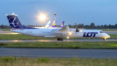 OY-YBZ - LOT - Polish Airlines de Havilland Canada DHC-8-400Q / Bombardier Q400