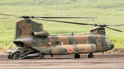 52976 - Japan - Ground Self Defense Force Kawasaki CH-47J Chinook