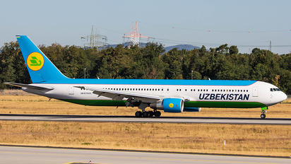 UK67005 - Uzbekistan Airways Boeing 767-300ER