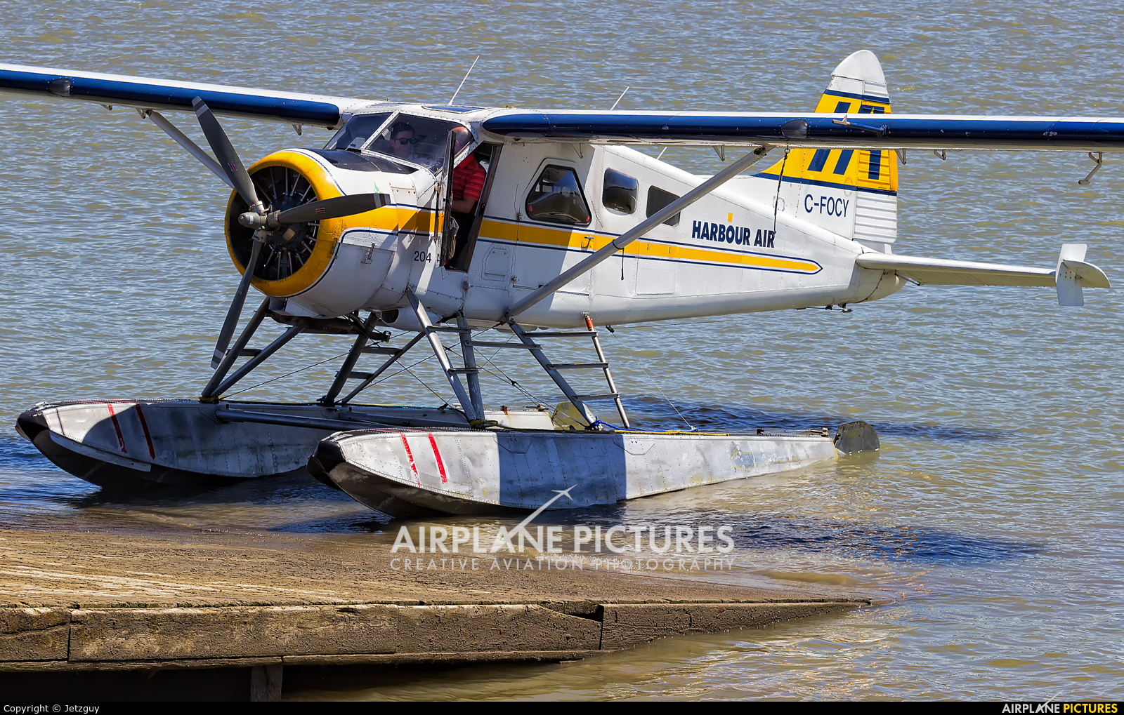 Harbour Air C-FOCY aircraft at Vancouver Intl Seaplane Base