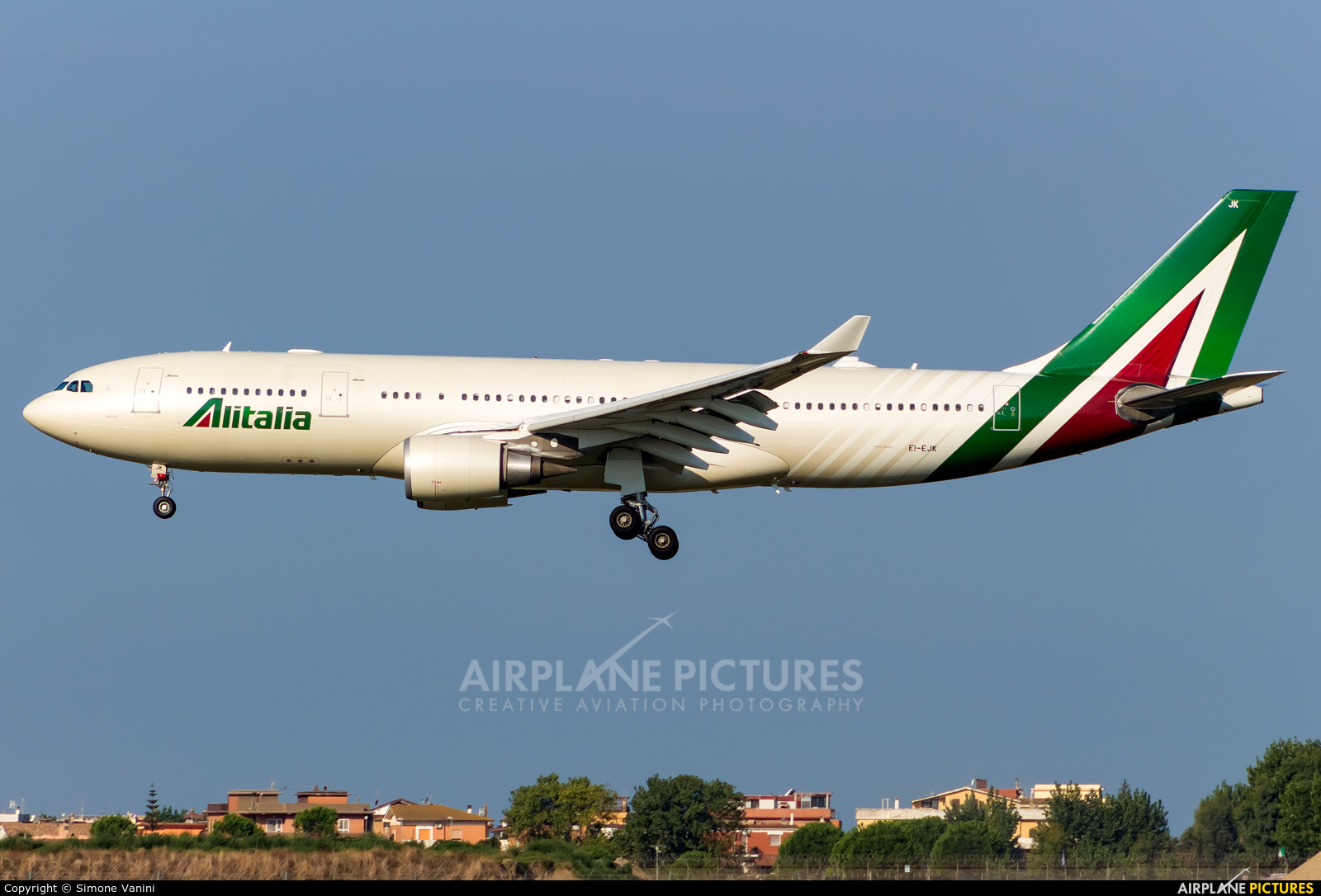 Alitalia EI-EJK aircraft at Rome - Fiumicino