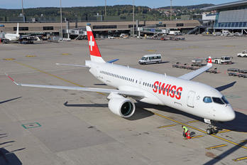 HB-JCN - Swiss Bombardier CS300