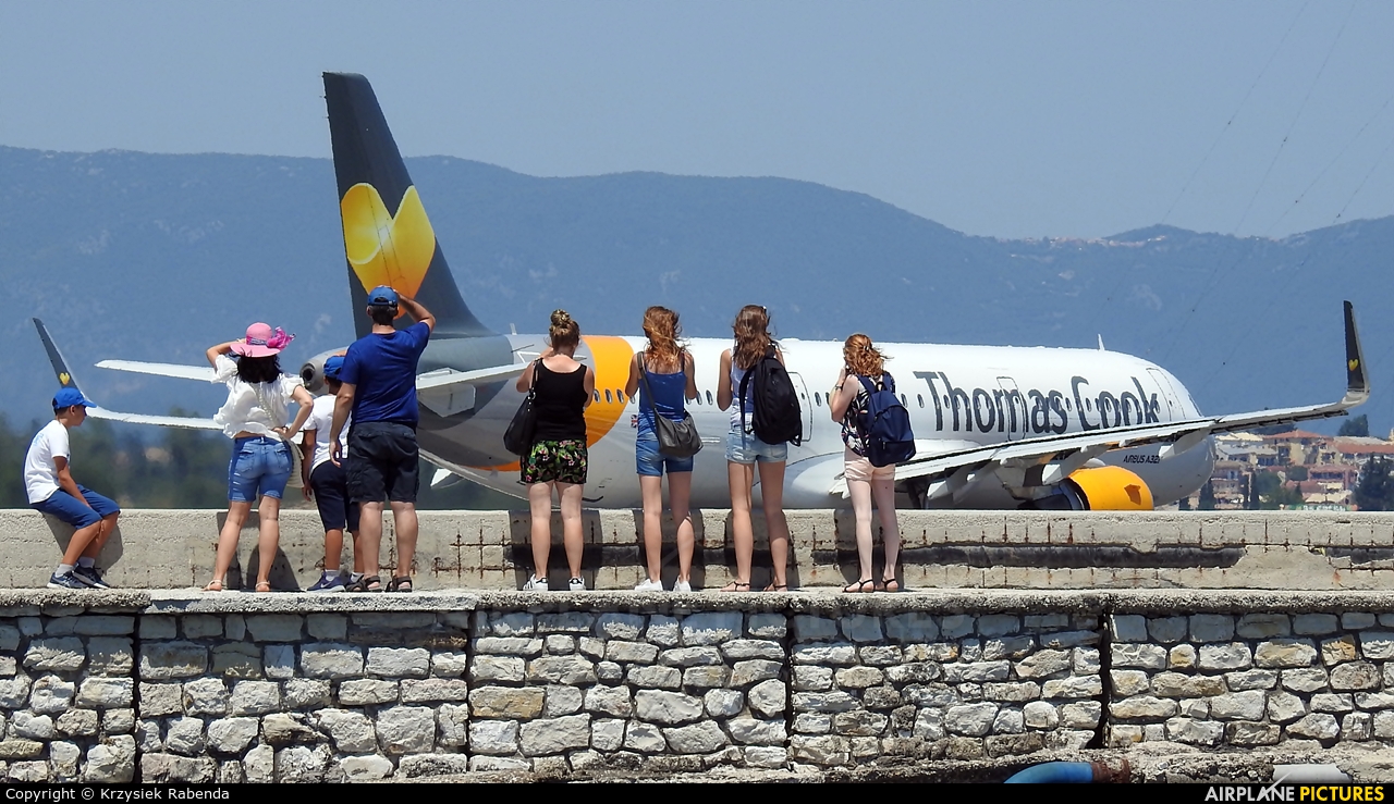 - Airport Overview CFU aircraft at Corfu - Ioannis Kapodistrias
