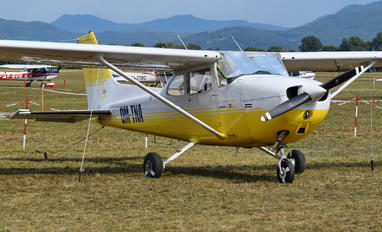 OM-TNA - Aeroklub Trenčín Cessna 172 Skyhawk (all models except RG)