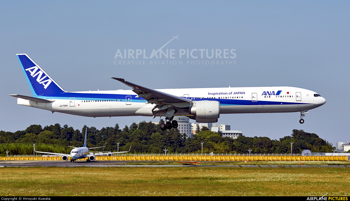 ANA - All Nippon Airways JA735A aircraft at Tokyo - Narita Intl