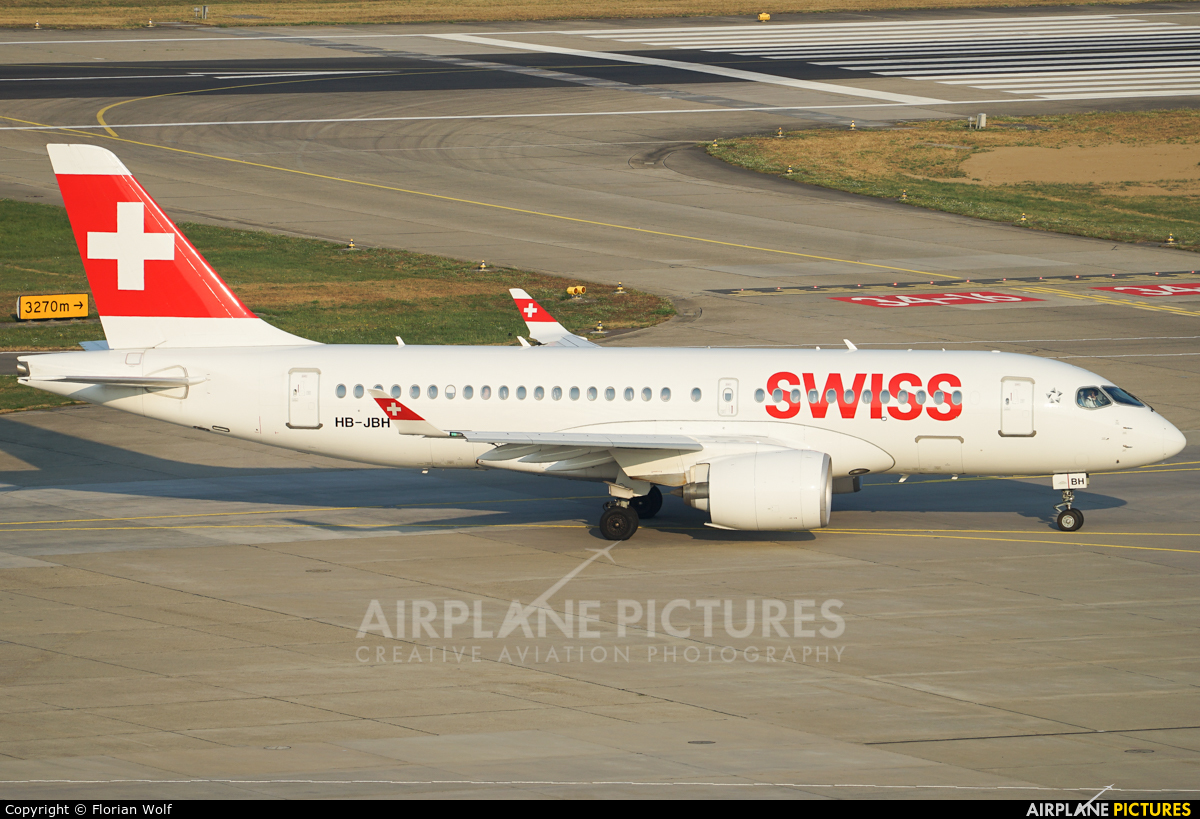Swiss HB-JBH aircraft at Zurich