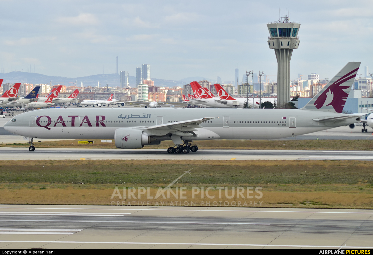 Qatar Airways A7-BEB aircraft at Istanbul - Ataturk
