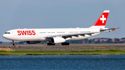 HB-JHG - Swiss Airbus A330-300